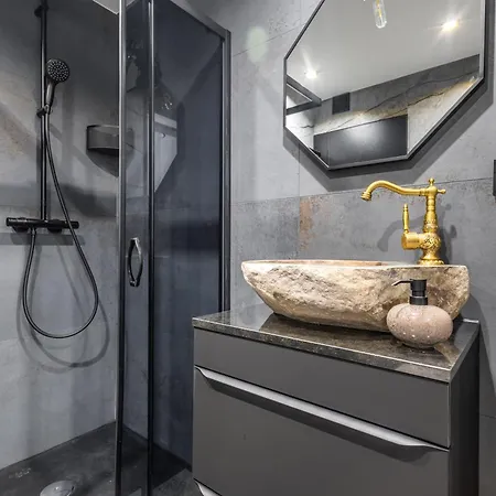 Swidnicka Deluxe * ורוצלב