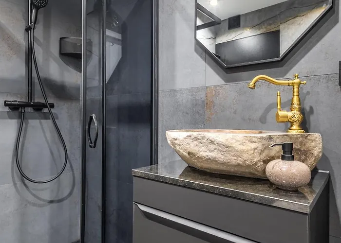 Swidnicka Deluxe * Wrocław