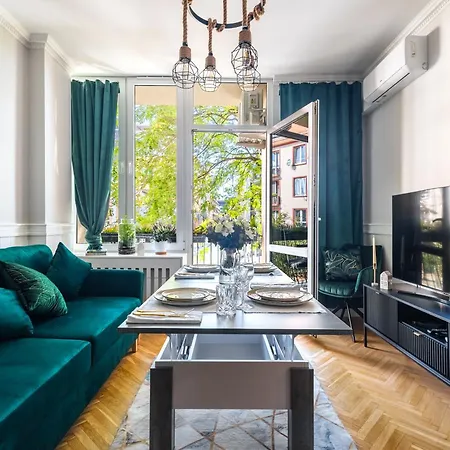 Апартаменти Swidnicka Deluxe