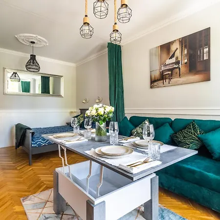 Апартаменти Swidnicka Deluxe